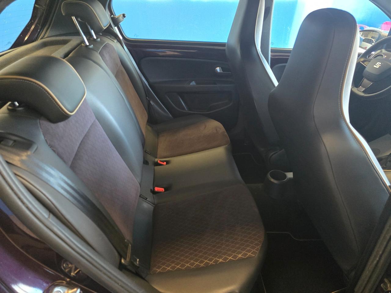 Seat Mii 1.0 68 CV 5 porte FR Line Ecofuel