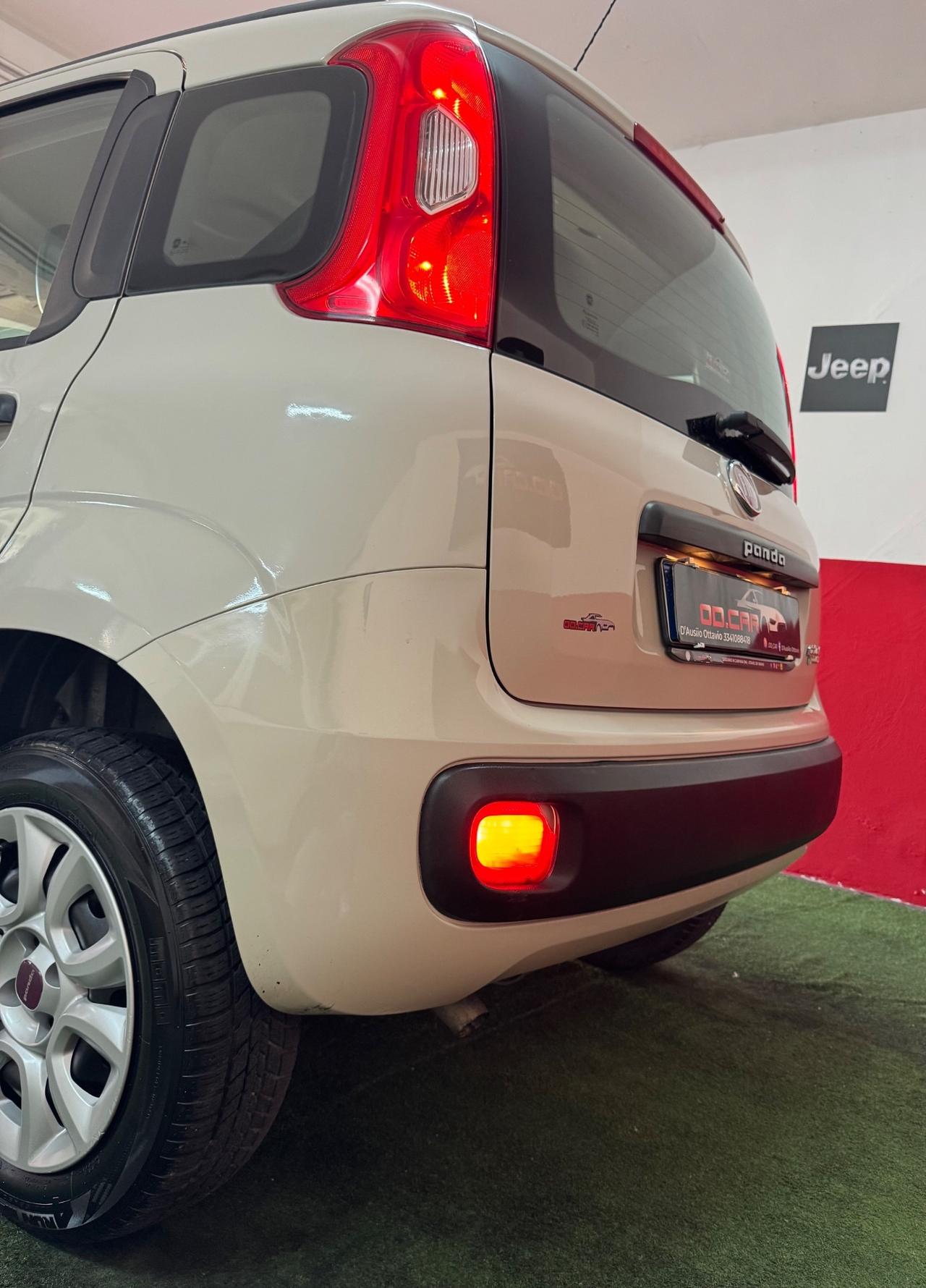Fiat Panda Lounge 2014, 120000 chilometri