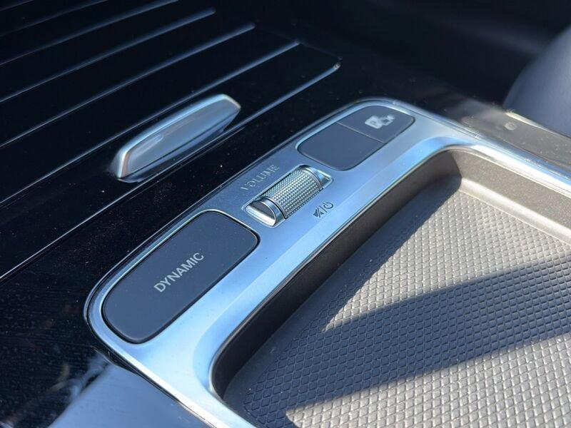 Mercedes-Benz Classe A A 180 d Progressive Advanced
