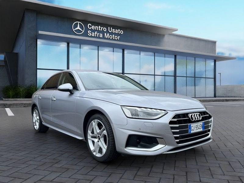 Audi A4 35 TDI/163 CV S tronic Business Advanced