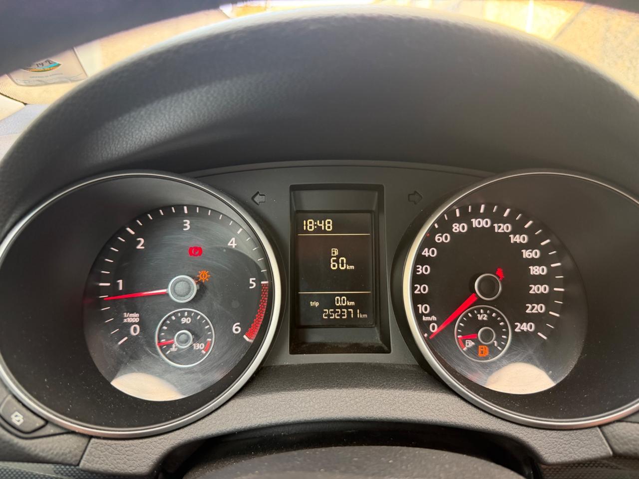 VW GOLF VI 2011 1.6TDI 77KW EUR5B COMERCIANTI