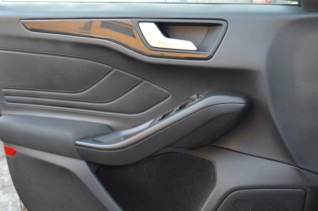 FORD Focus 1.5 EcoBlue 115 CV automatico SW ST-Line Design