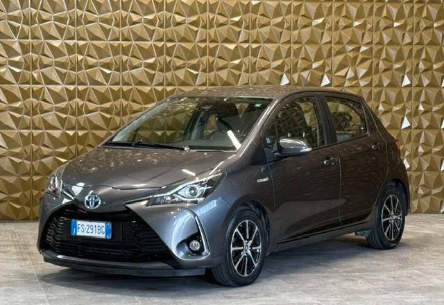 Toyota Yaris 1.5 Hybrid 5 porte Cool