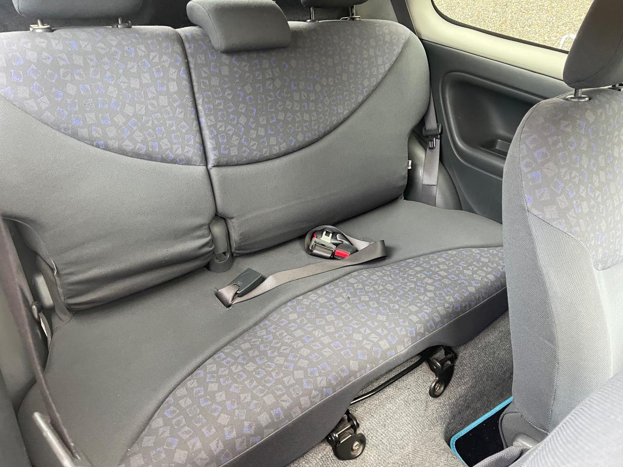TOYOTA YARIS 1.3i 64KW BENZINA EURO4