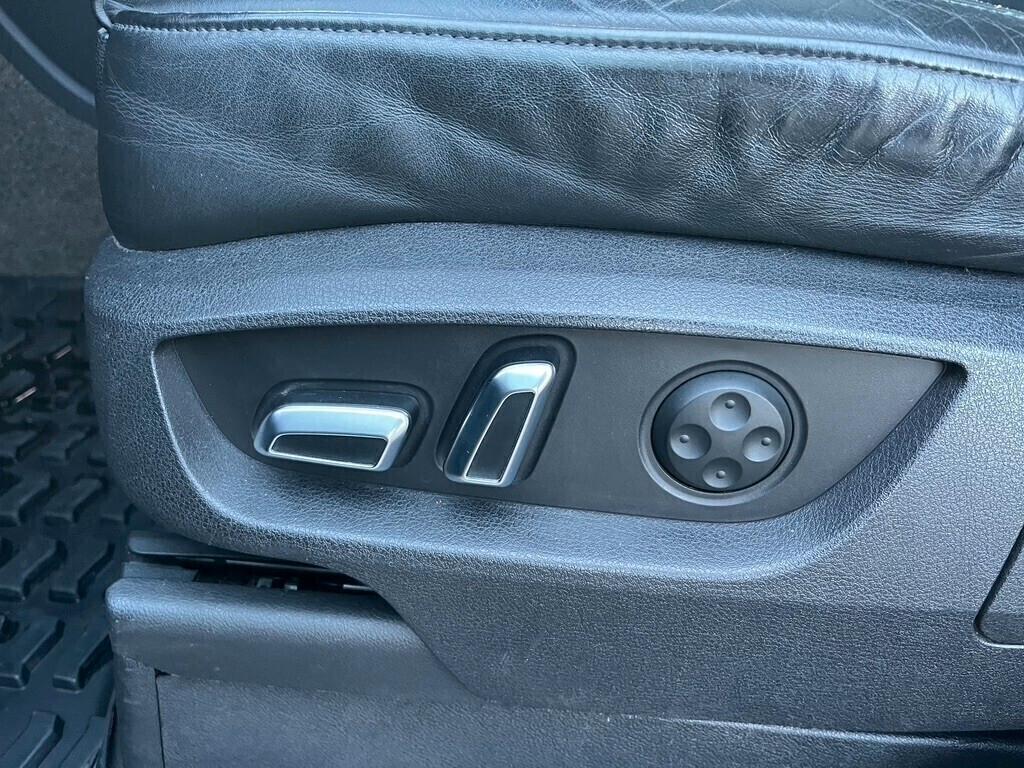 Audi Q7 3.0 V6 TDI 233CV quattro tiptronic S-LINE