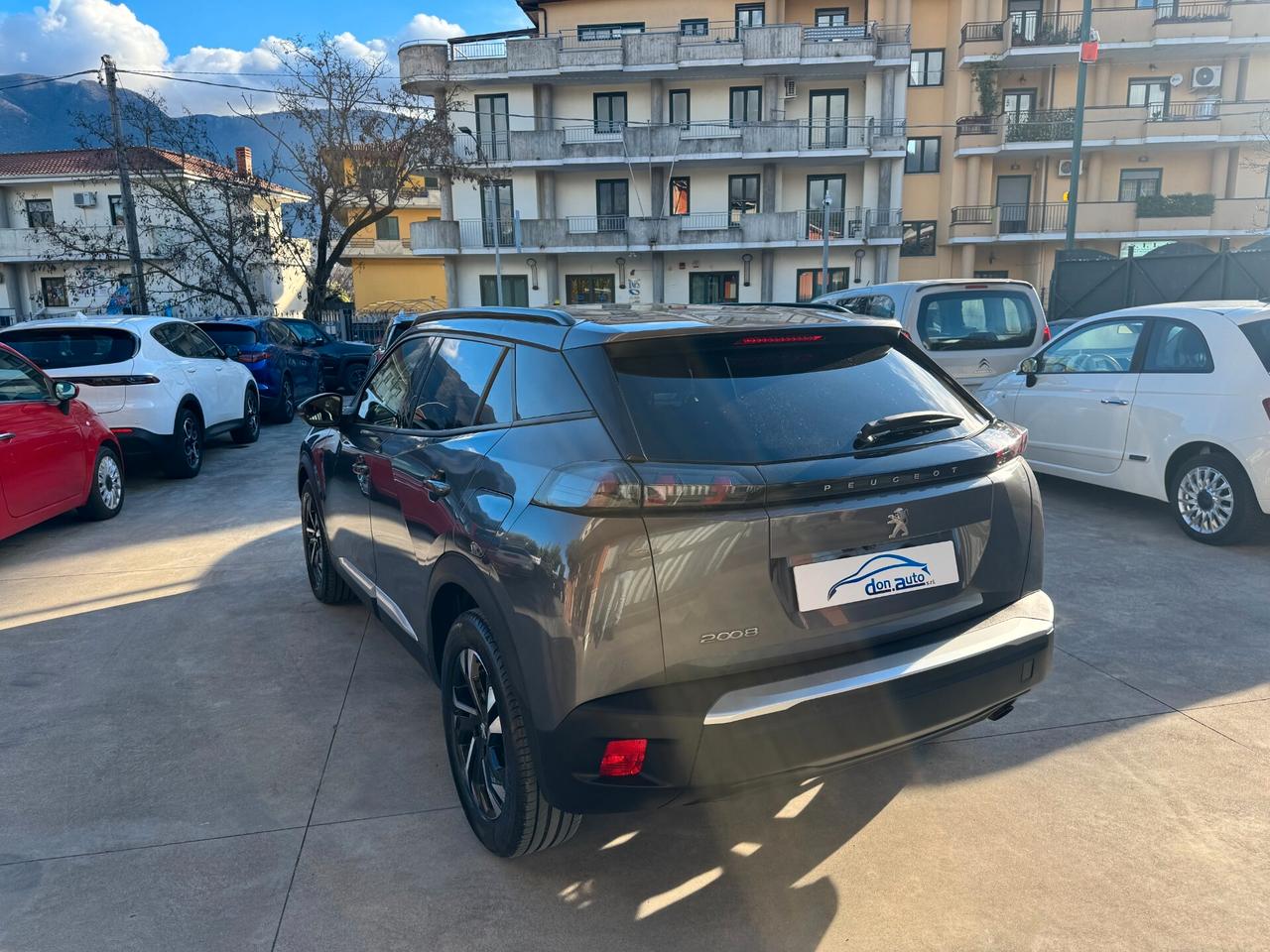 Peugeot 2008 BlueHDi 100 S&S Allure