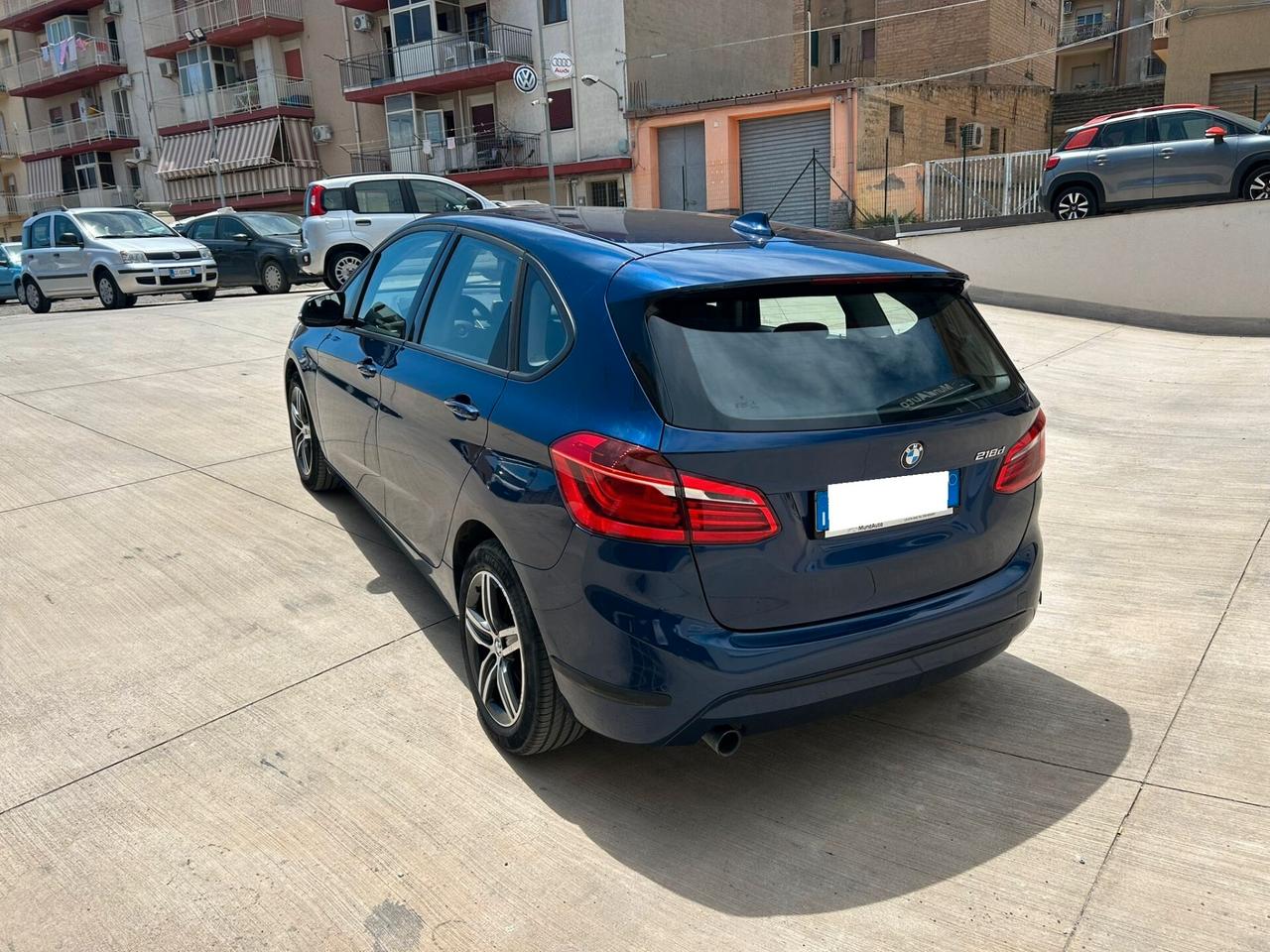 Bmw 2er Active Tourer 218d Active Tourer Advantage
