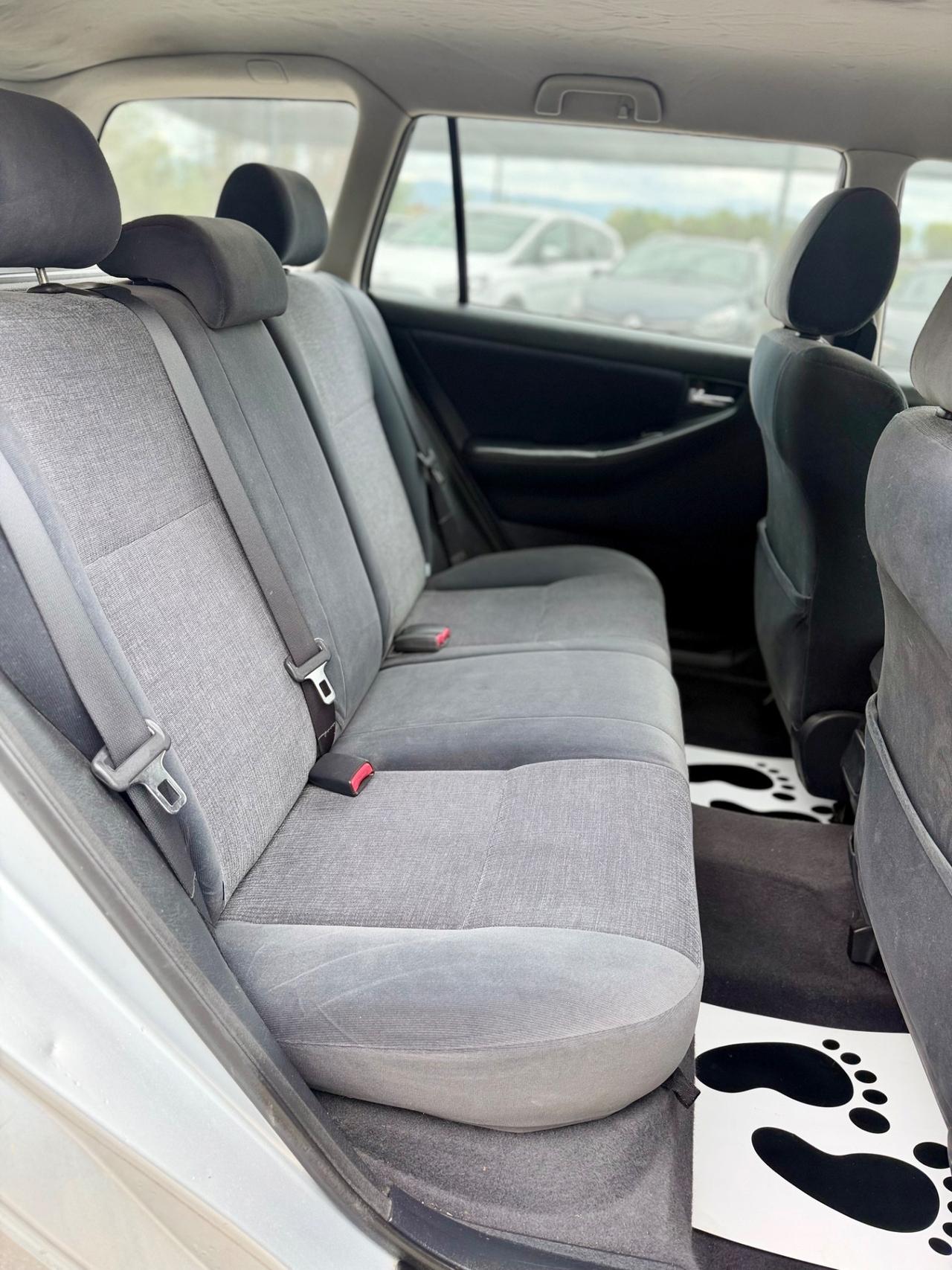 Toyota Corolla 1.6 BENZINA 16V OK NEOPATENTATI ! ! !