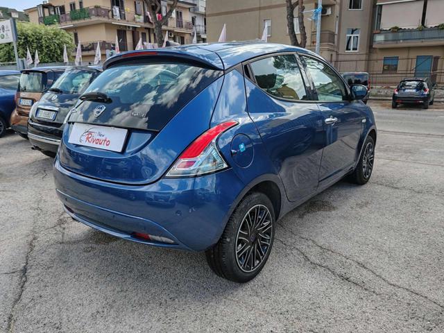 LANCIA Ypsilon 1.0 FireFly 5 porte S&S Hybrid Gold