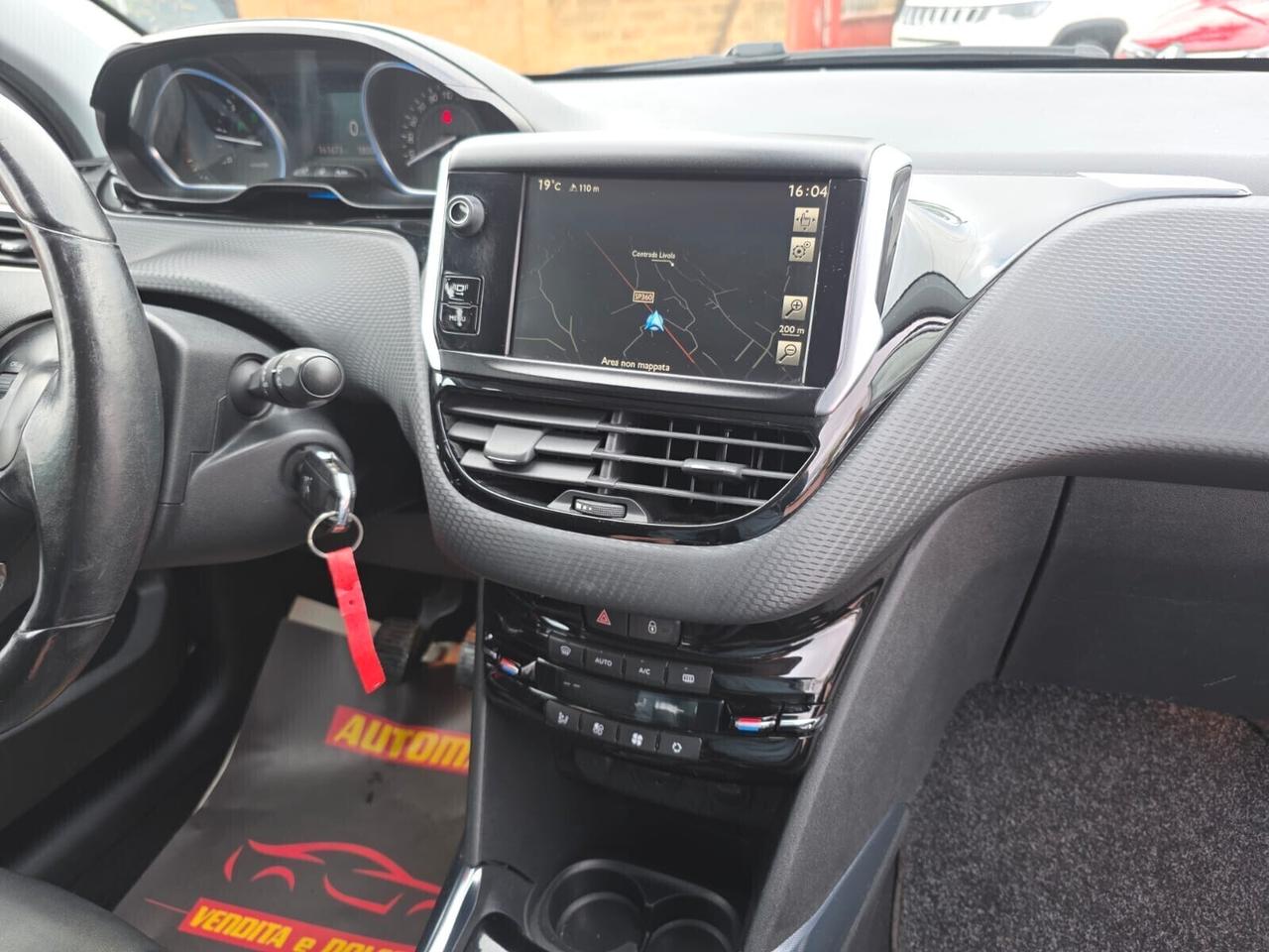 Peugeot 2008 1.6 e-HDi 115 CV Stop&Start Féline