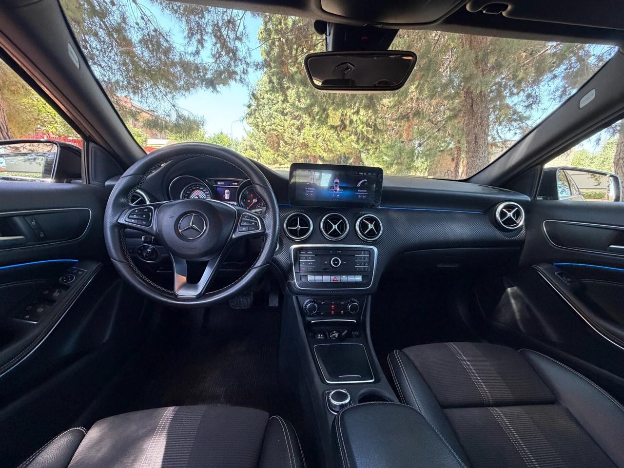 Mercedes-benz A 180 d Automatic Premium
