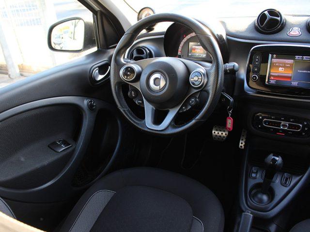 SMART ForFour EQ Pulse