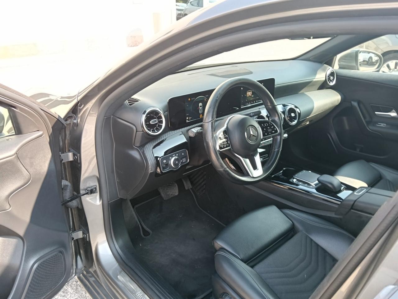 Mercedes-benz A 180 d Automatic Business Extra