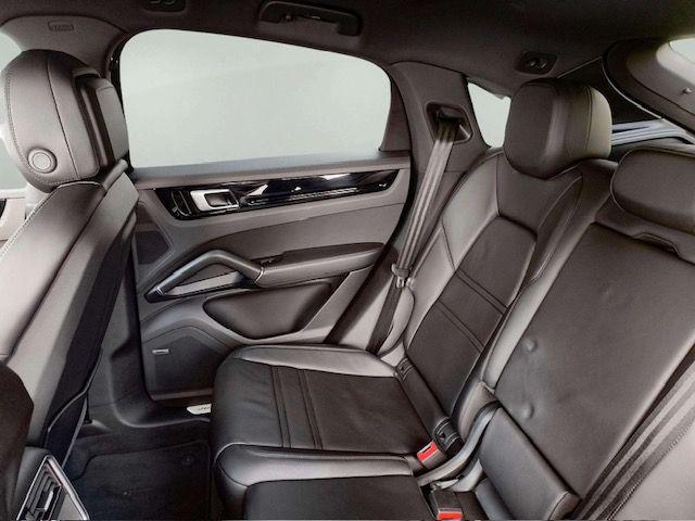 PORSCHE Cayenne Coupé 3.0 V6