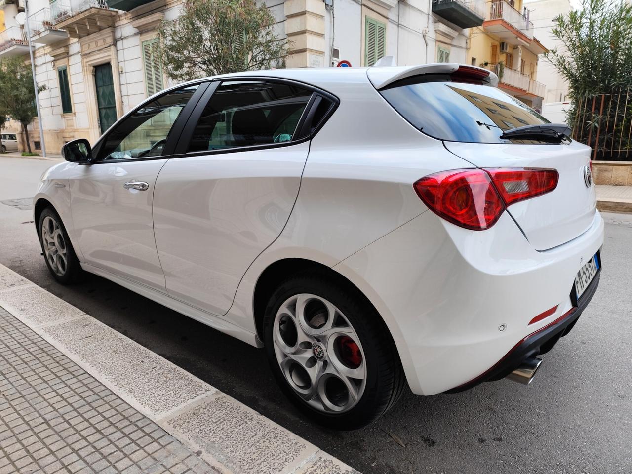 Alfa Romeo Giulietta 1.6 JTDm 120CV Super PERFETTA