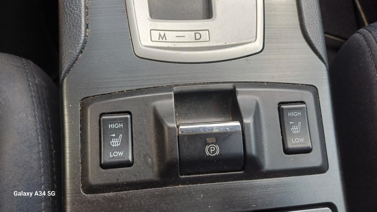 Subaru OUTBACK 2.0d Lineartronic Free