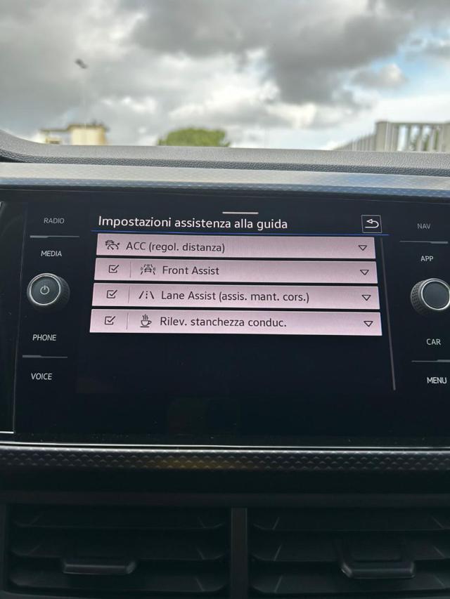 VOLKSWAGEN T-Cross 1.0 TSI 110 CV Style NEO PATENTATI