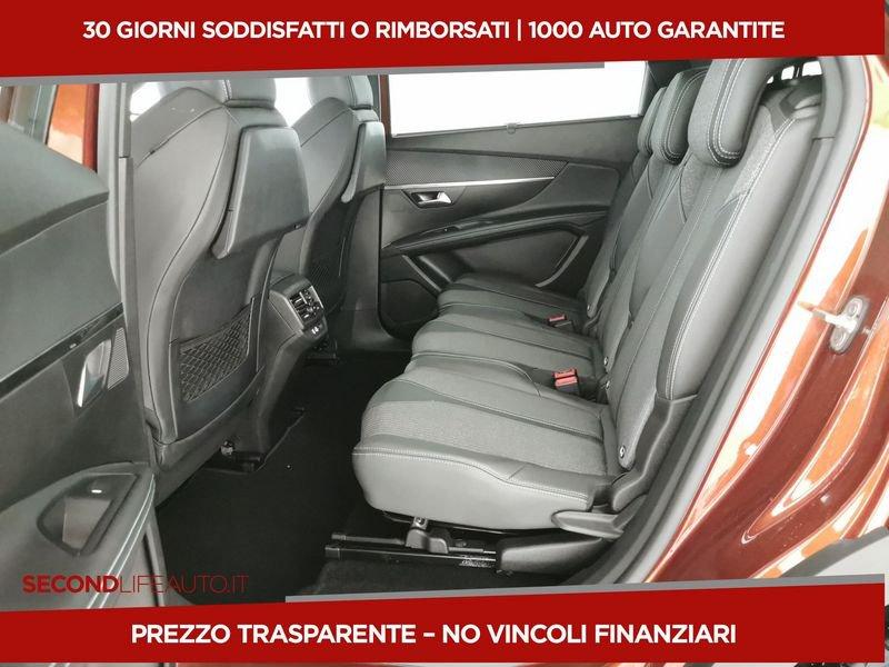 Peugeot 5008 1.2 hybrid 48V Allure Pack 136cv e-dcs 6