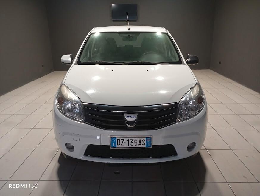 Dacia Sandero del 2010 GPL FINO AL 2031