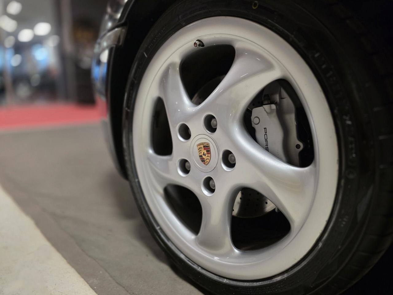 Porsche 911 Carrera 4 cat Coupé