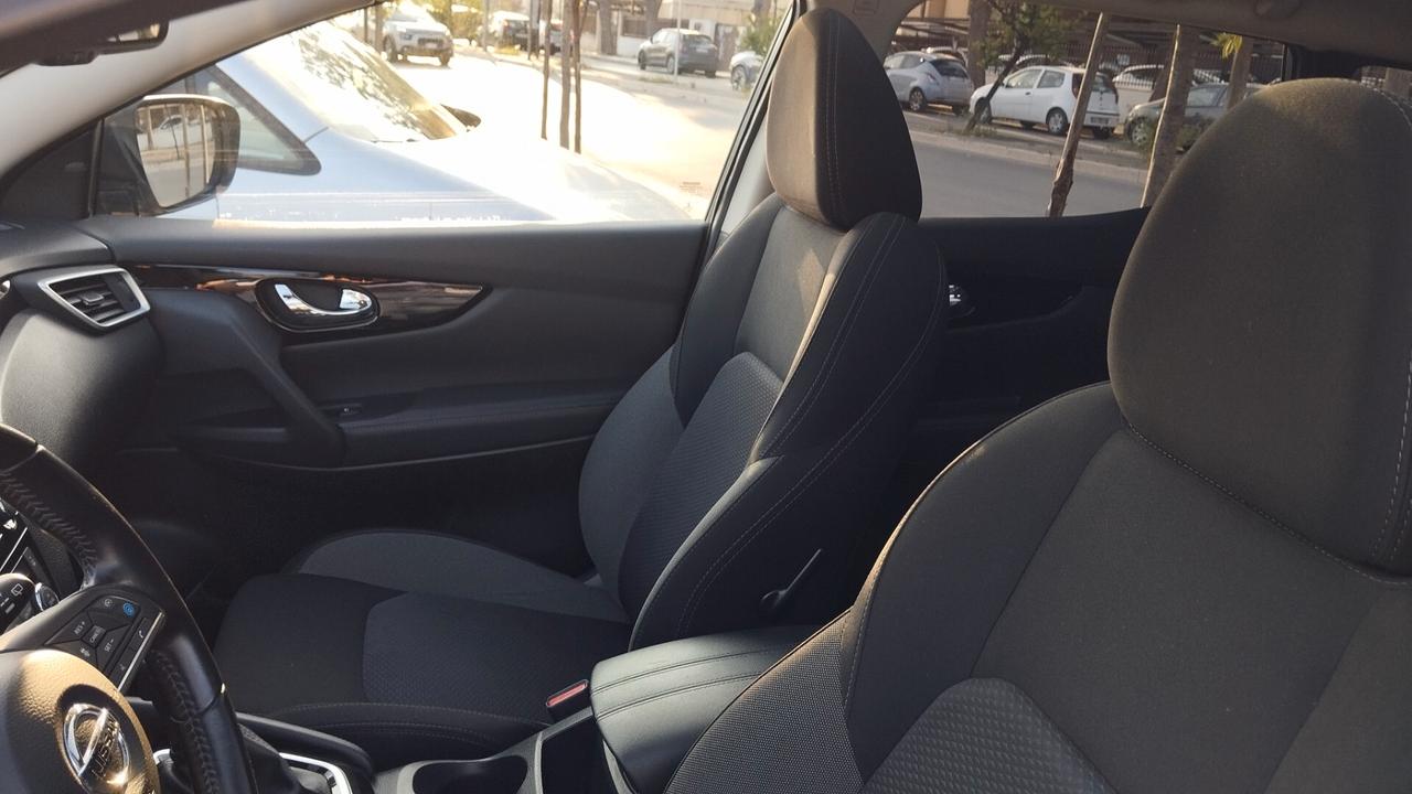 NISSAN QASHQAI 1.5 DIESEL-AUTO-NAVI-GARANZIA FULL