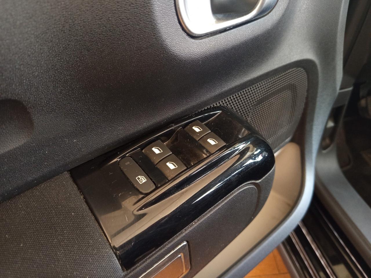 Citroen C3 1.2 BENZINA-GPL 159 Mila chilometri ok neopatentati