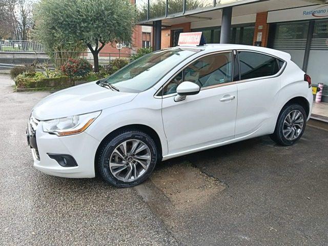 DS AUTOMOBILES DS 4 1.6 e-HDi 110 airdream CMP6 "So Chic" AUTOMATICA