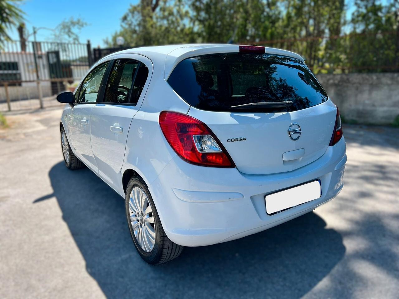 OPEL CORSA 1.2 GPL TECH Edition - 2014