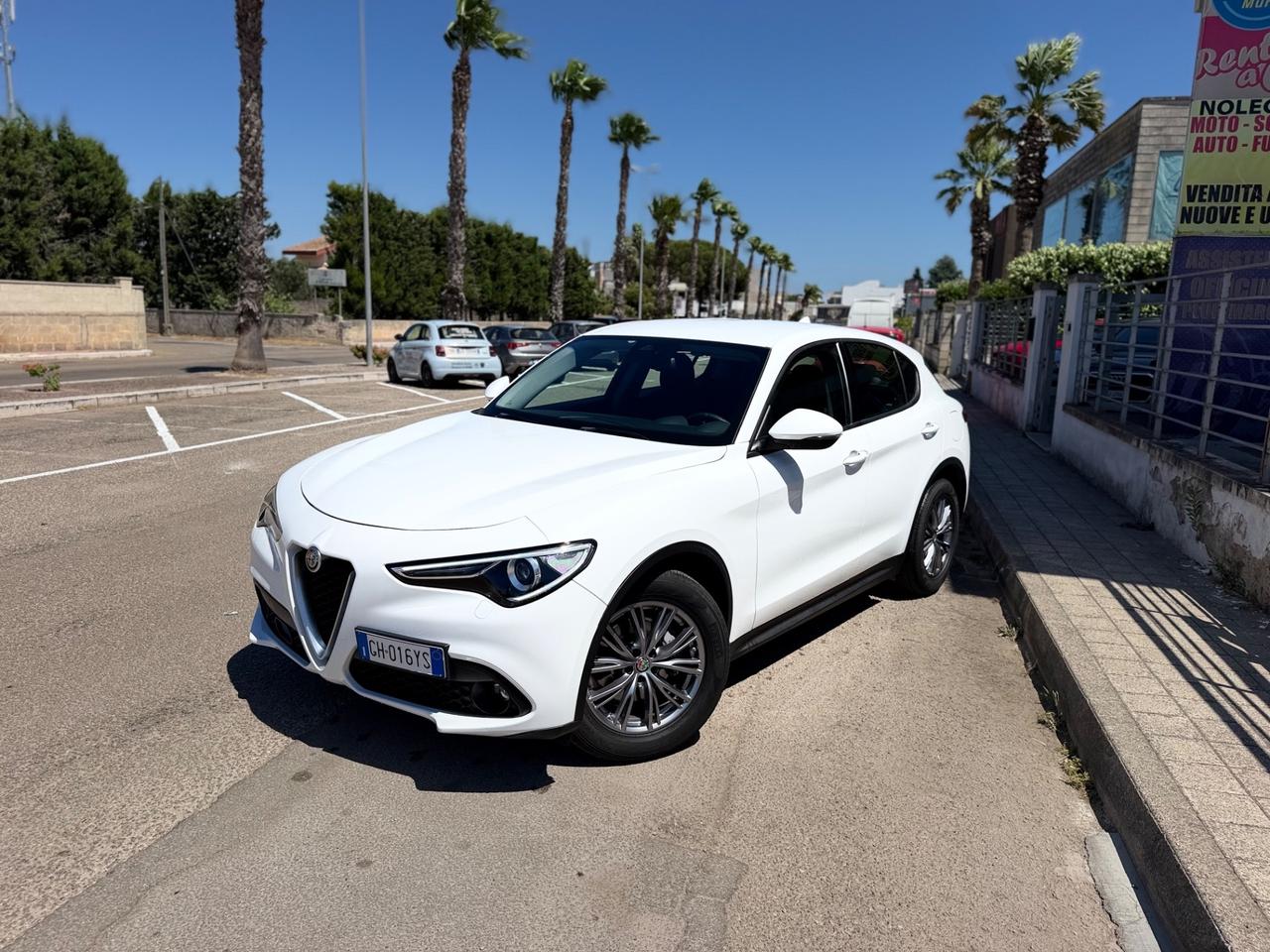 Alfa Romeo Stelvio 2.2 Turbodiesel 160 CV AT8 RWD Business