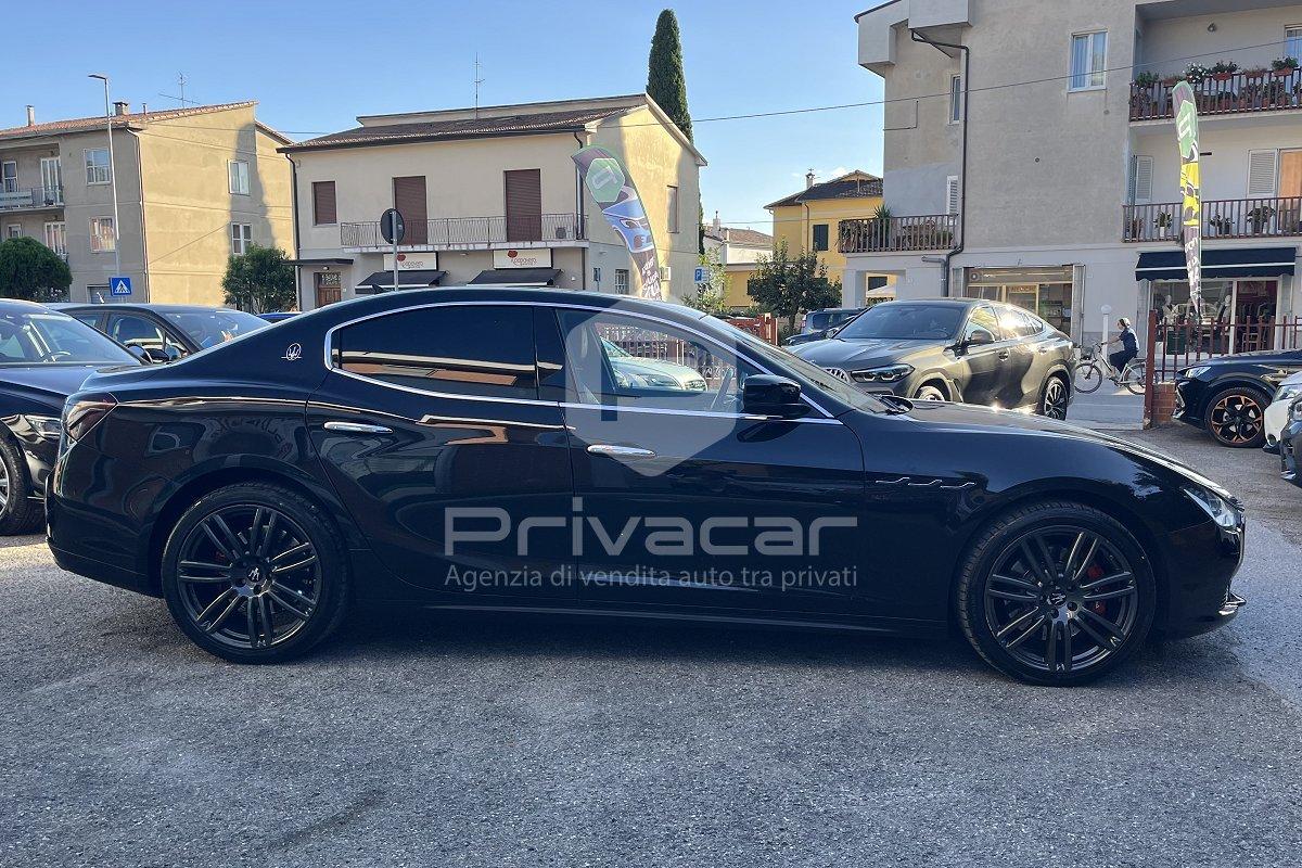 MASERATI Ghibli V6 S