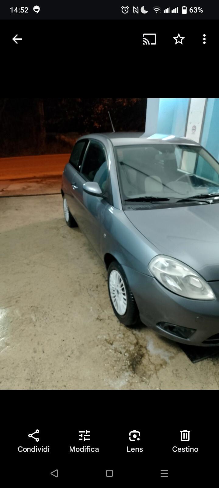 Lancia Ypsilon 1.3 MJT 90 CV Platino