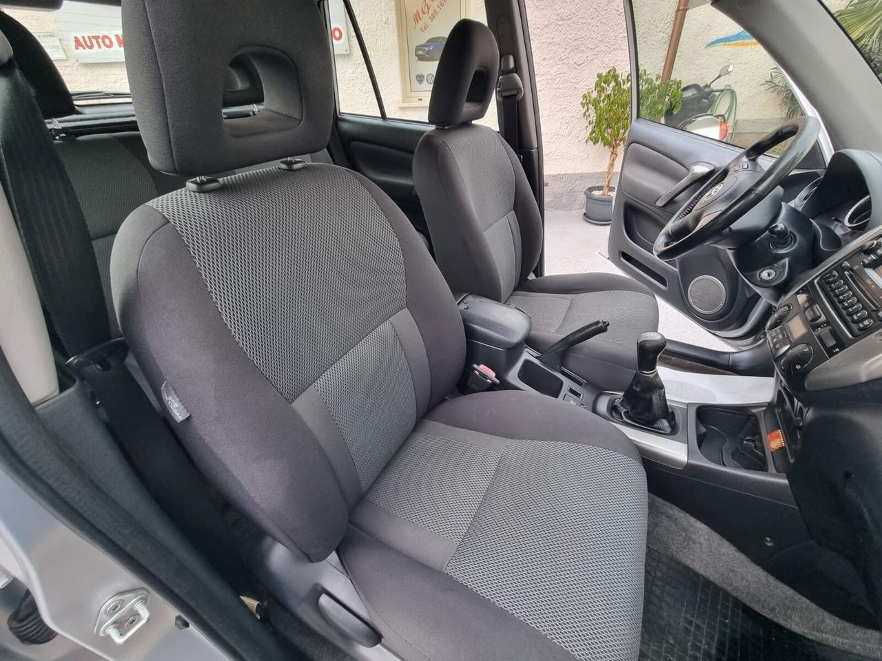 Toyota RAV 4 RAV4 2.0 Tdi D-4D cat 5 porte