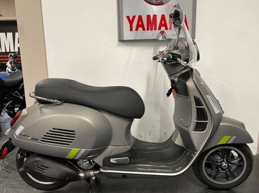Vespa GTS 300 SUPER