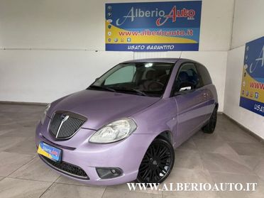 LANCIA Ypsilon 1.3 MJT 75 CV Versus
