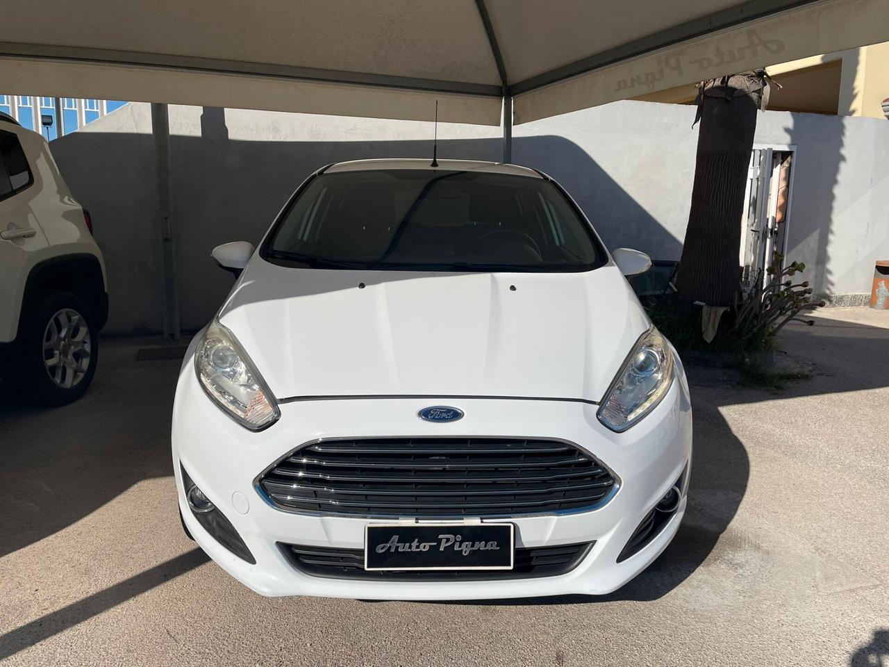 Ford Fiesta 1.5 TDCi 75CV 5 porte Titanium