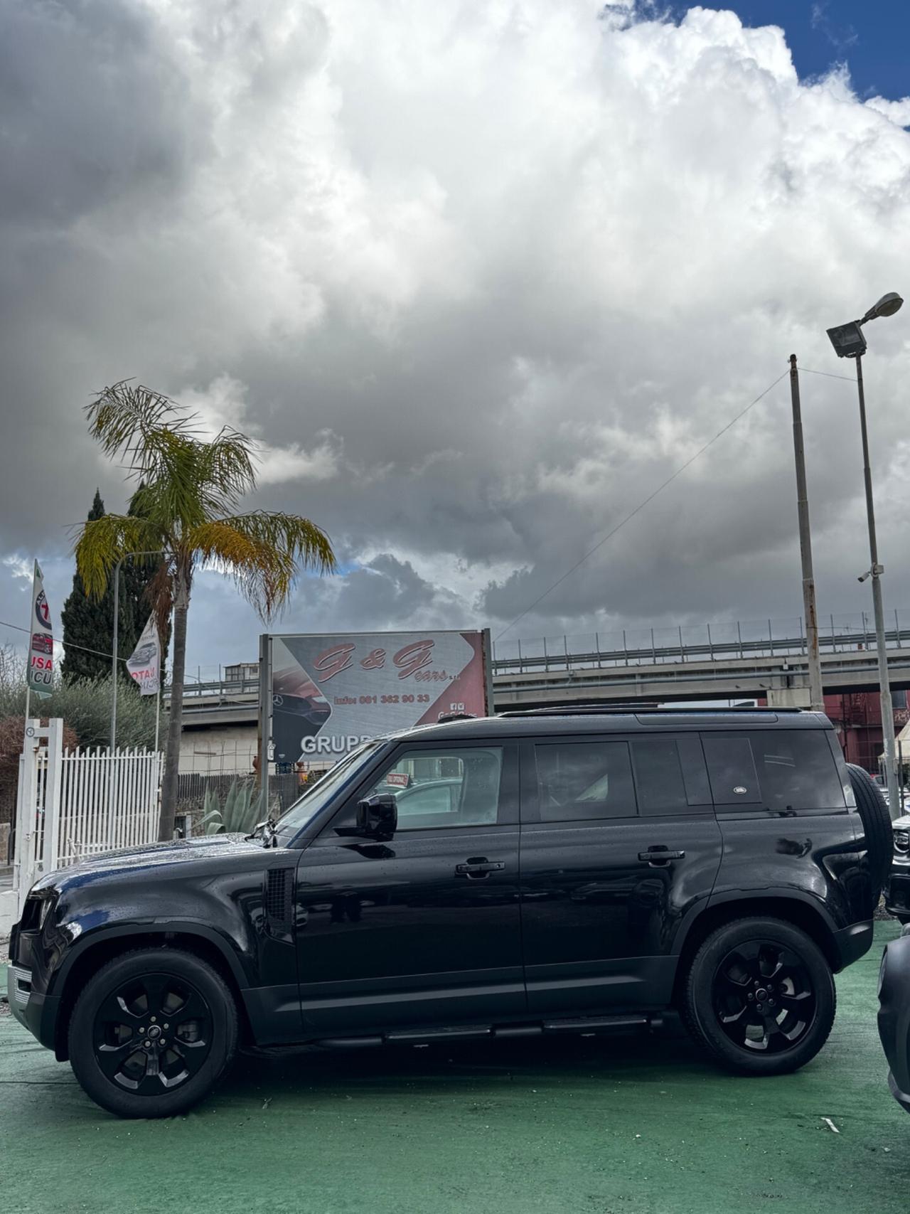 Land Rover Defender 110 3.0D I6 200 CV AWD Auto X-Dynamic+Tetto