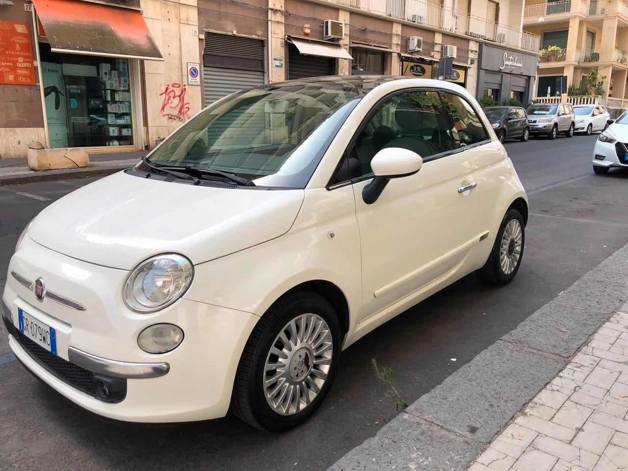 FIAT 500 1.3 MULTIJET lounge – UNICO PROPRIETARIO – NEOPATENTATI – GARANZIA