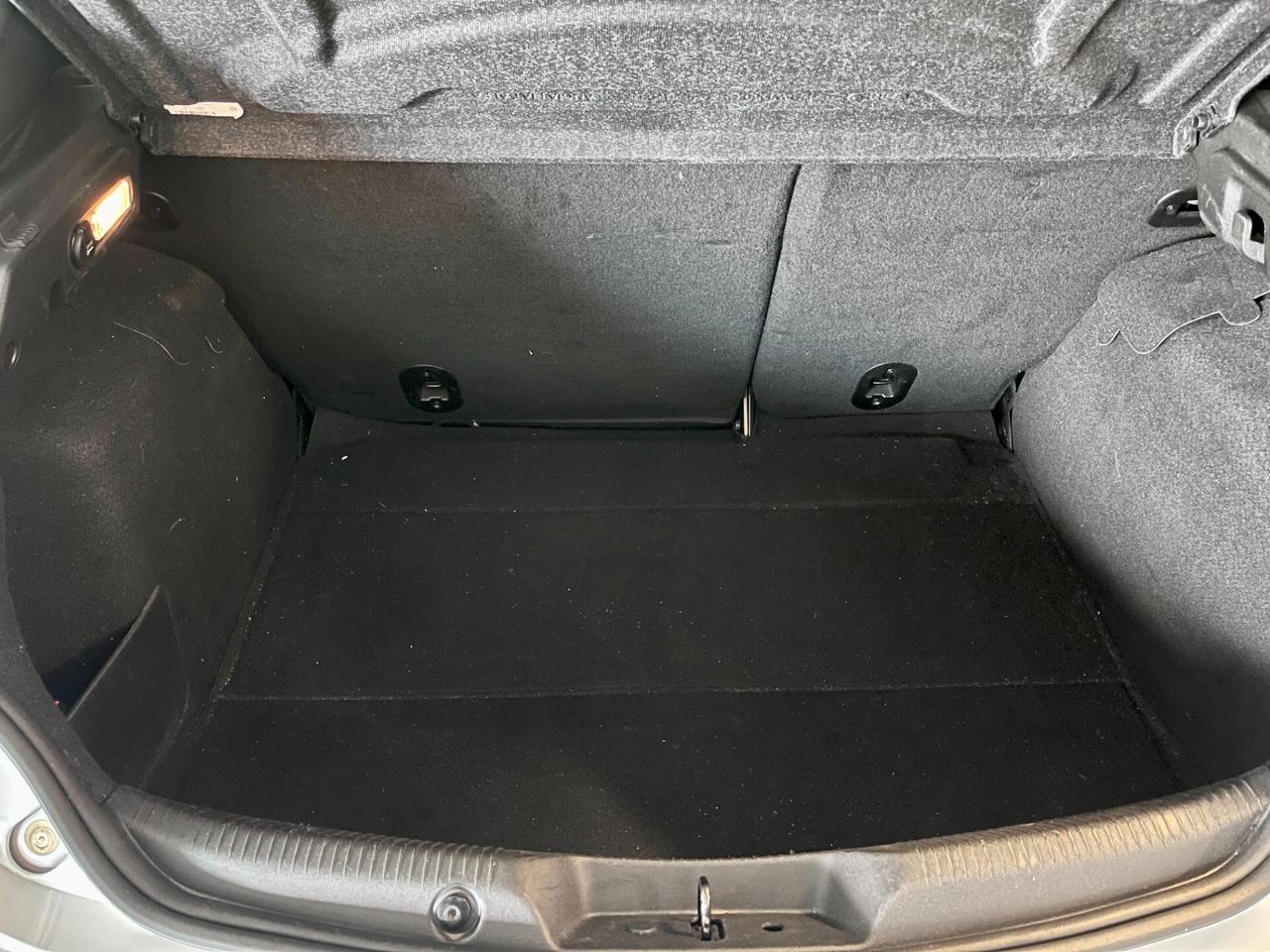 Alfa Romeo Giulietta 1.6 JTDm CAMBIO AUTOMATICO 120 CV Sport-NEOPATENTATI-