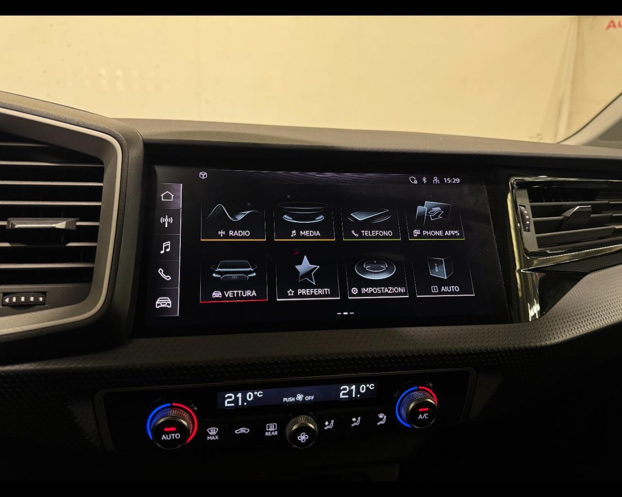 AUDI A1 SPORTBACK 35 TFSI S-TRONIC S LINE EDITION