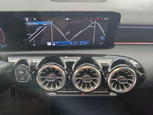 Mercedes-Benz A 180 CLASSE A 180 D AMG LINE PREMIUM AUTO