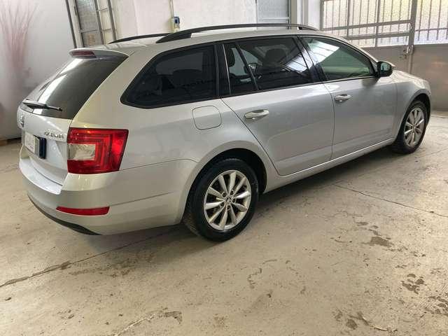 Skoda Octavia Octavia Wagon 1.6 tdi cr Executive 105cv dsg