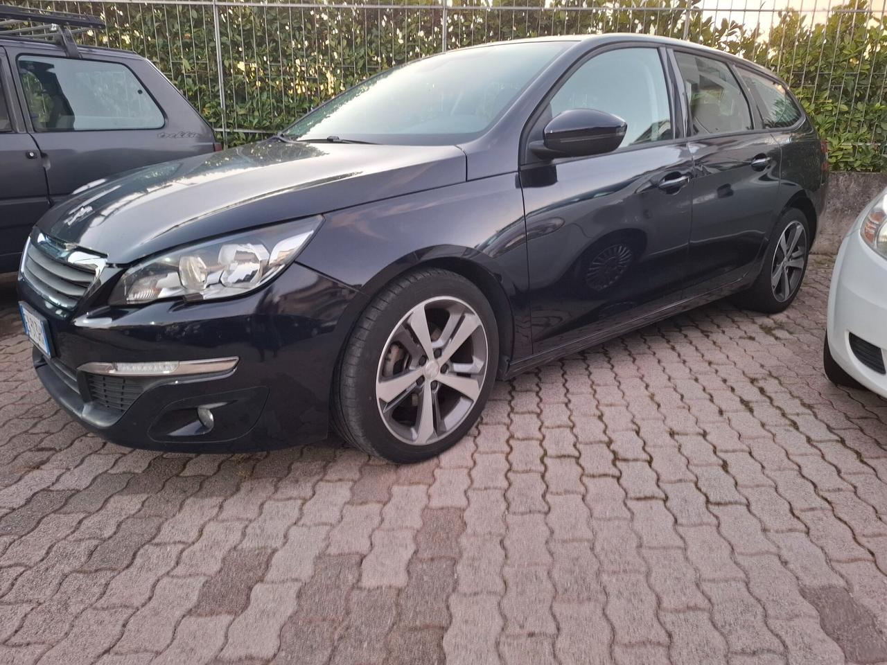 Peugeot 308 1.6 HDi 92 CV Active