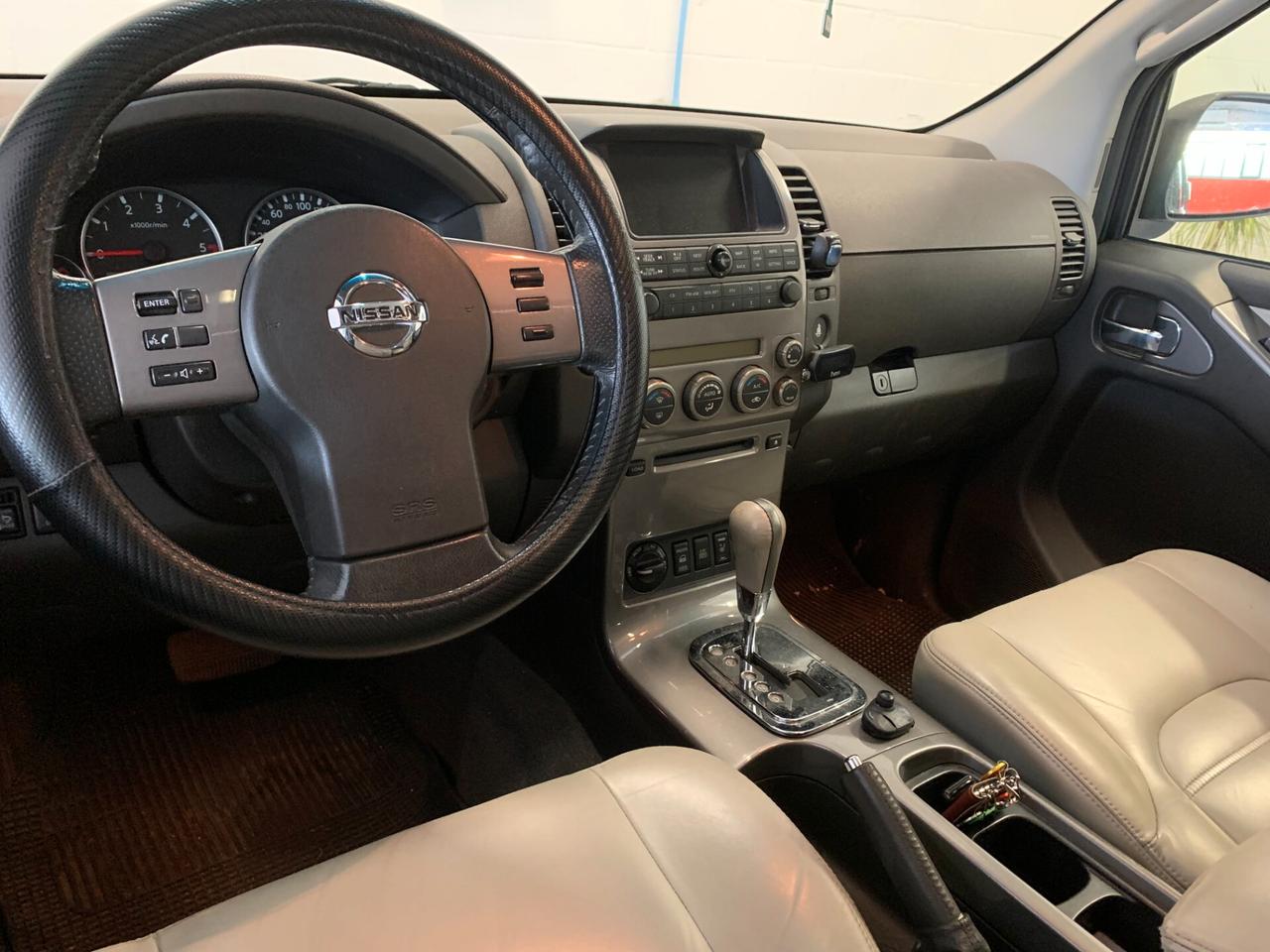 Nissan Pathfinder 2.5 dCi LE Platinum