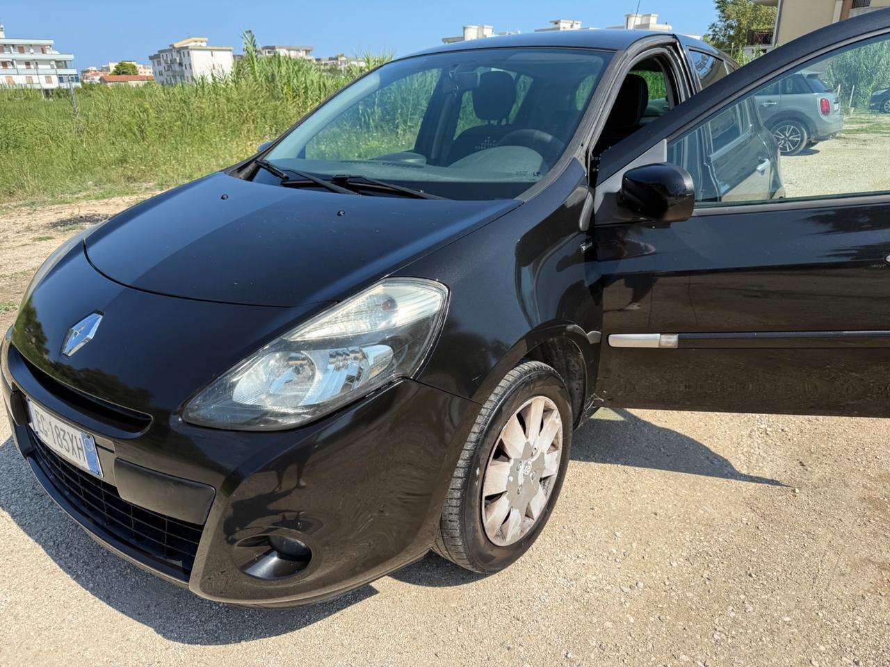 Renault Clio 1.5 dCi 75CV 5 porte NEOPATENTATI 2012