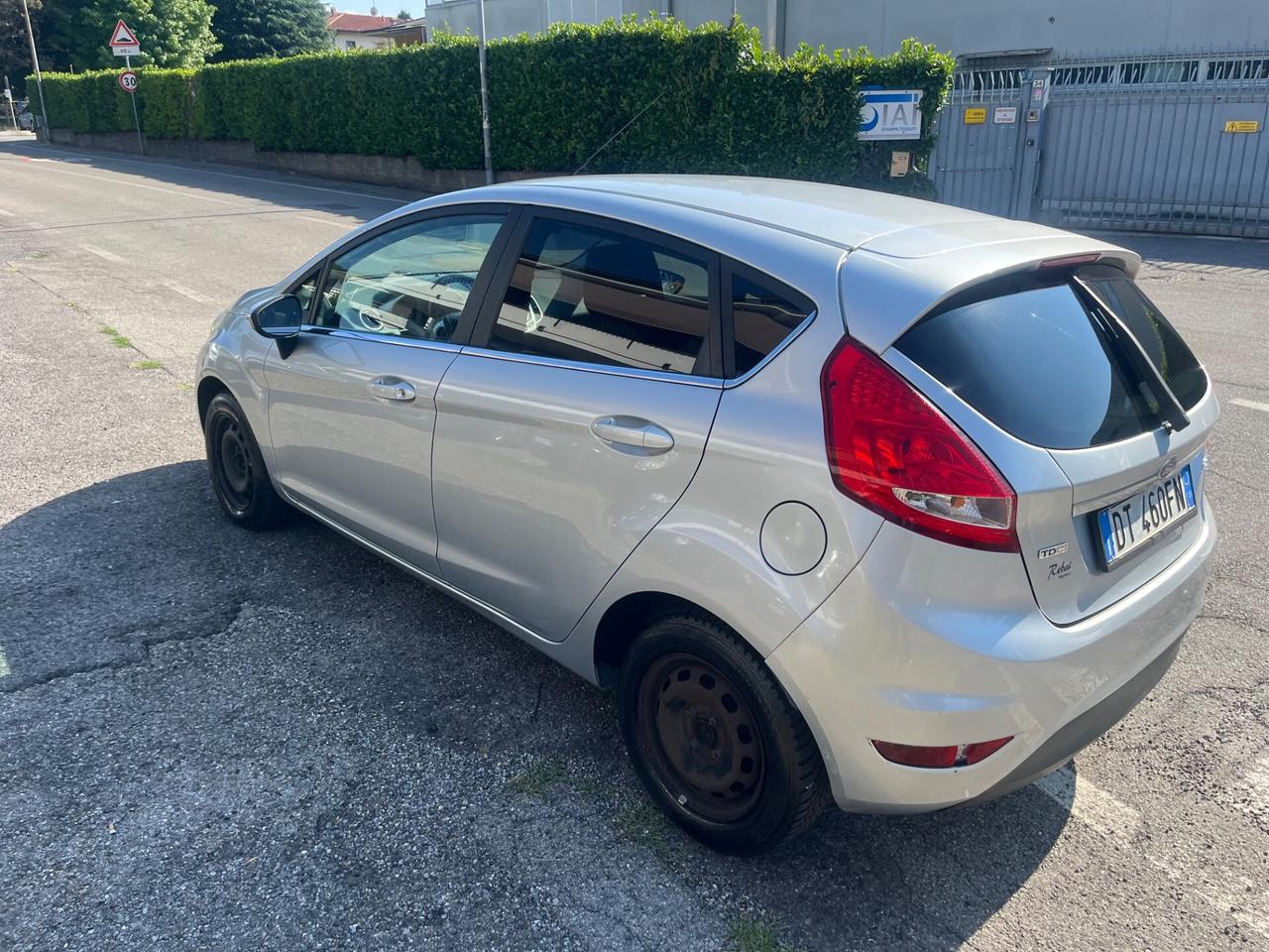 Ford Fiesta 1.4 TDCi 5p. Titanium