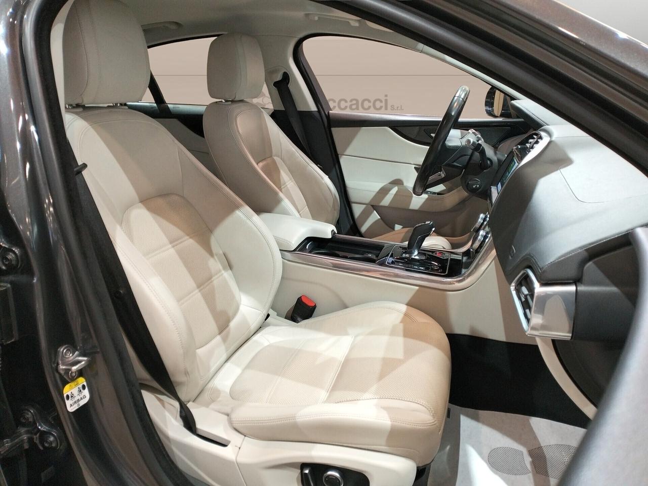 Jaguar XE 2.0d i4 S awd 180cv auto