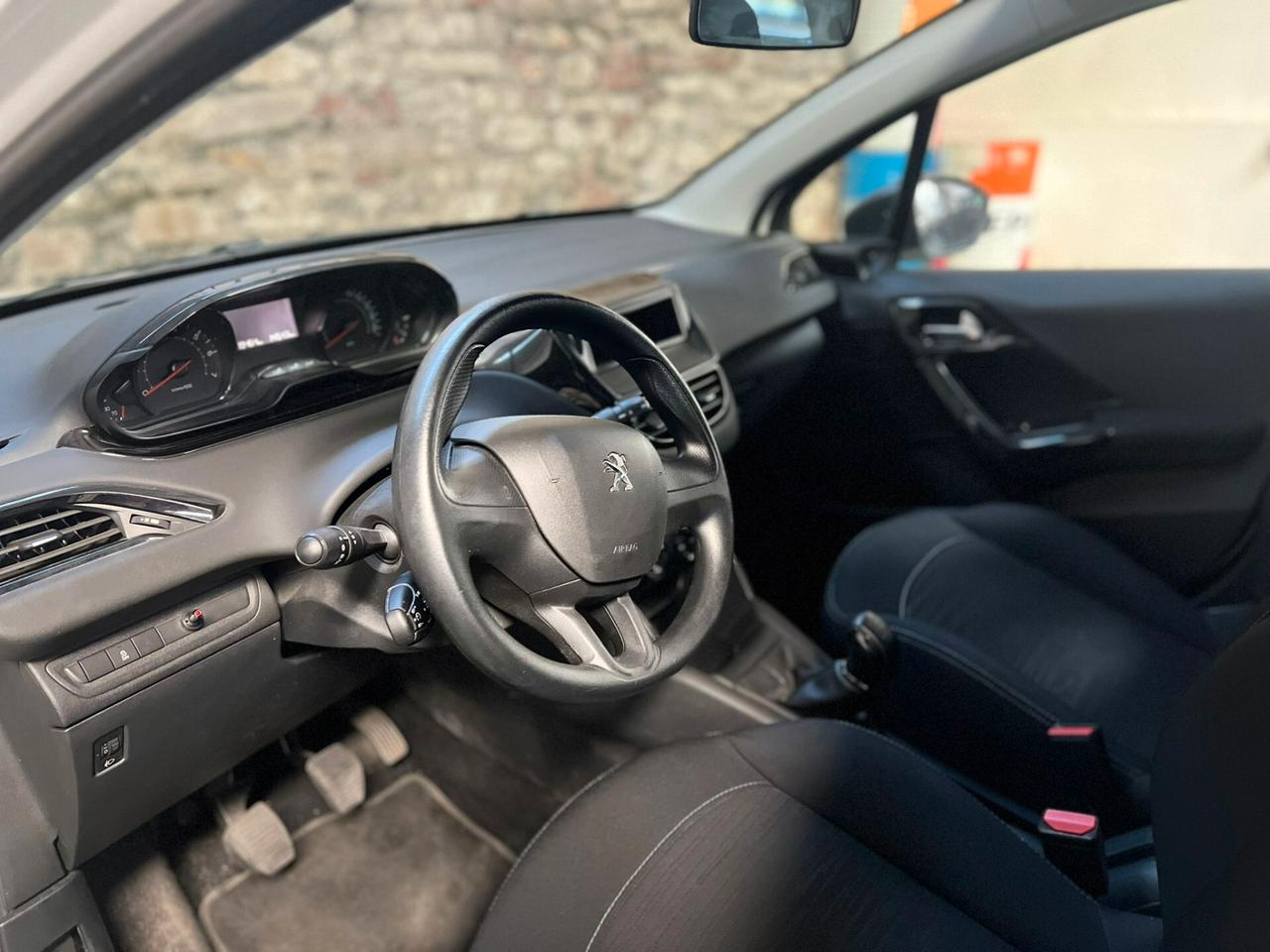 Peugeot 208 1.0 VTi 68 CV 5 porte Access