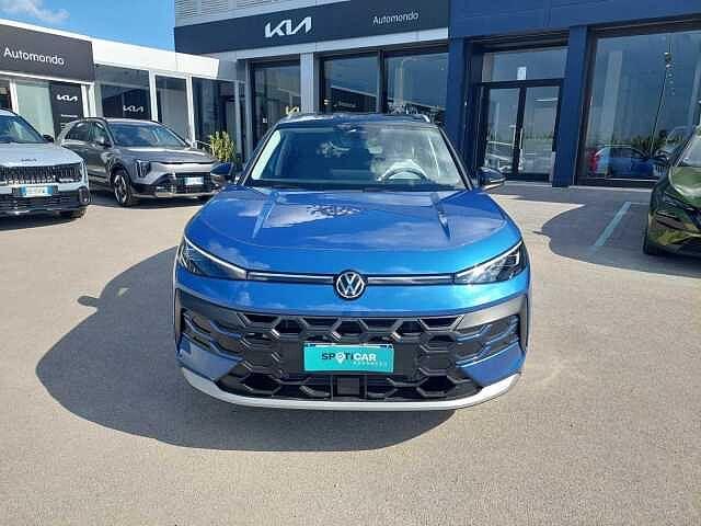 Volkswagen T-Roc 1.5 eTSI ACT 150 CV DSG Style KM 0