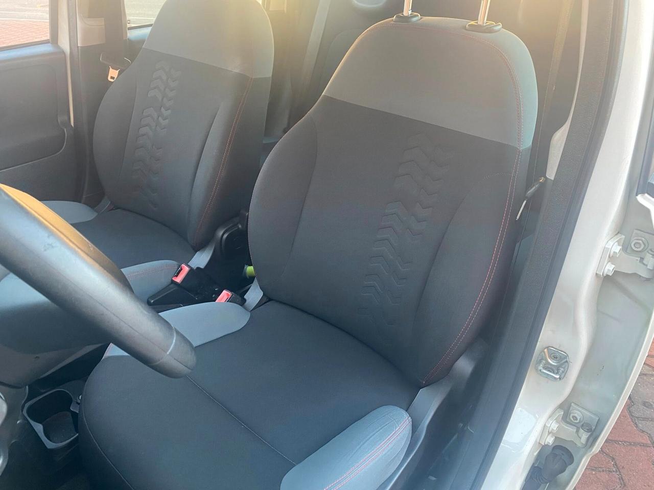 FIAT PANDA EASY 1.2cc IDONEA NEOPATENTATI