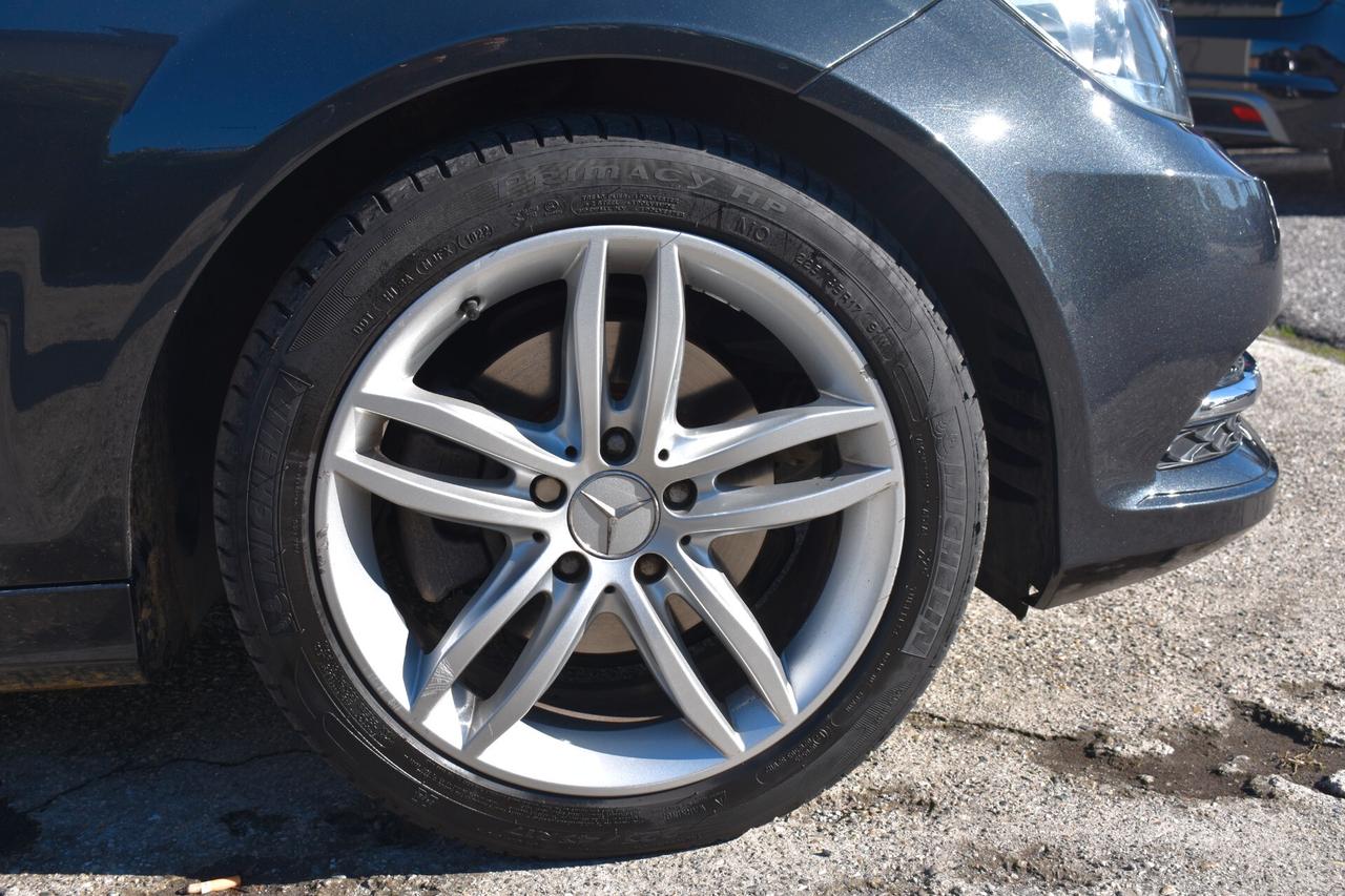 Mercedes-benz C 220 CDI Coupé 170cv Avantgarde
